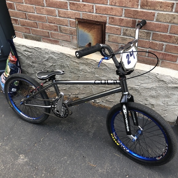 Meet your Posher, Zachary - Picture 1 of 1